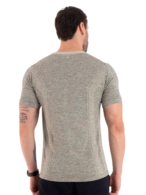 T-SHIRT SEM COSTURA 4