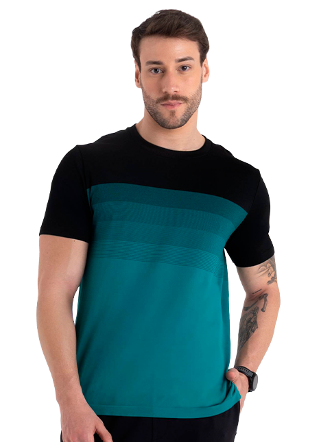 T-SHIRT SEM COSTURA COM LISTRAS DEGRADE 5
